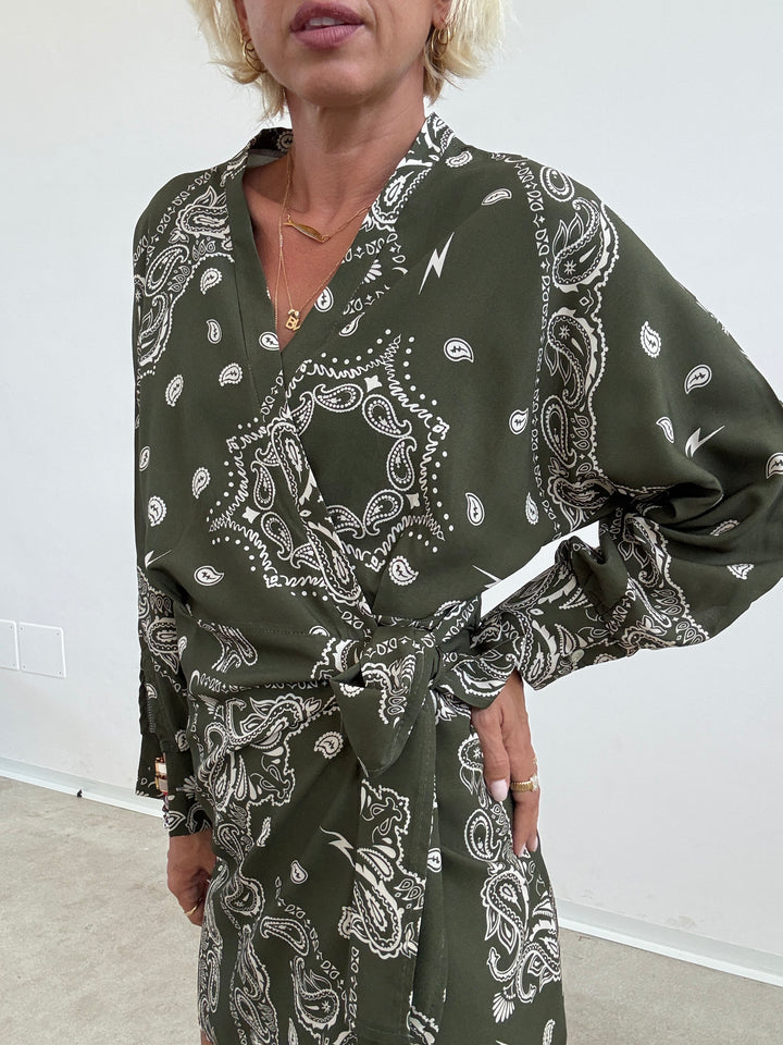 ABITO PORTAFOGLIO BANDANA VERDE