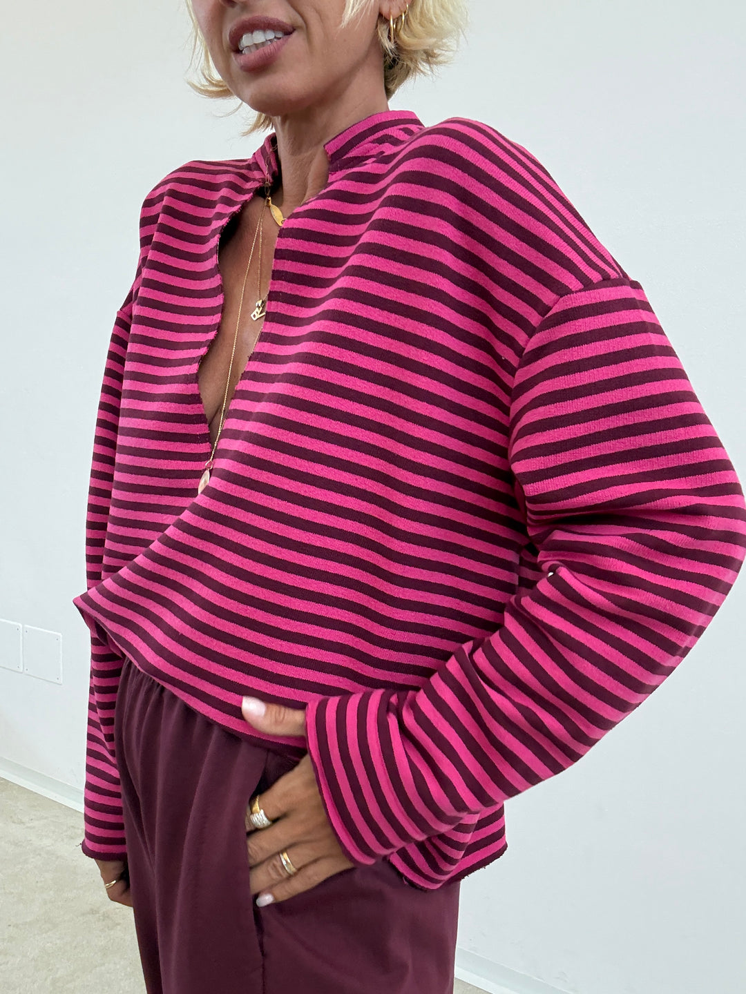 FELPA RACHELE RIGHE FUCSIA/PRUGNA