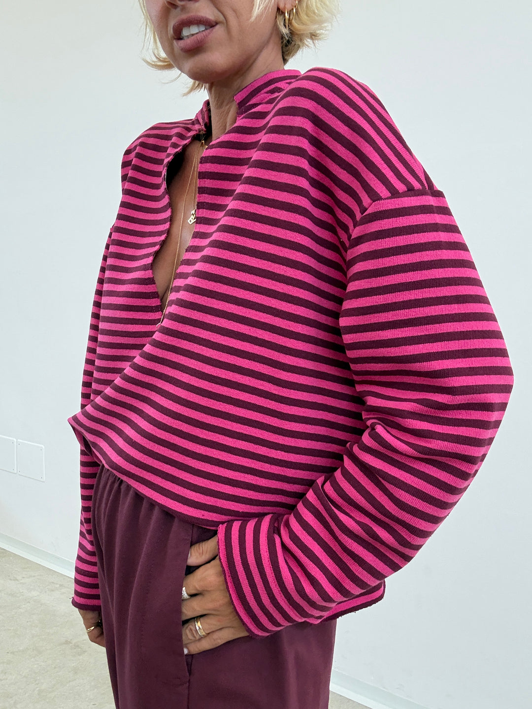 FELPA RACHELE RIGHE FUCSIA/PRUGNA