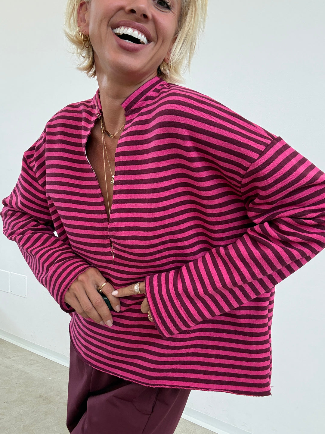 FELPA RACHELE RIGHE FUCSIA/PRUGNA