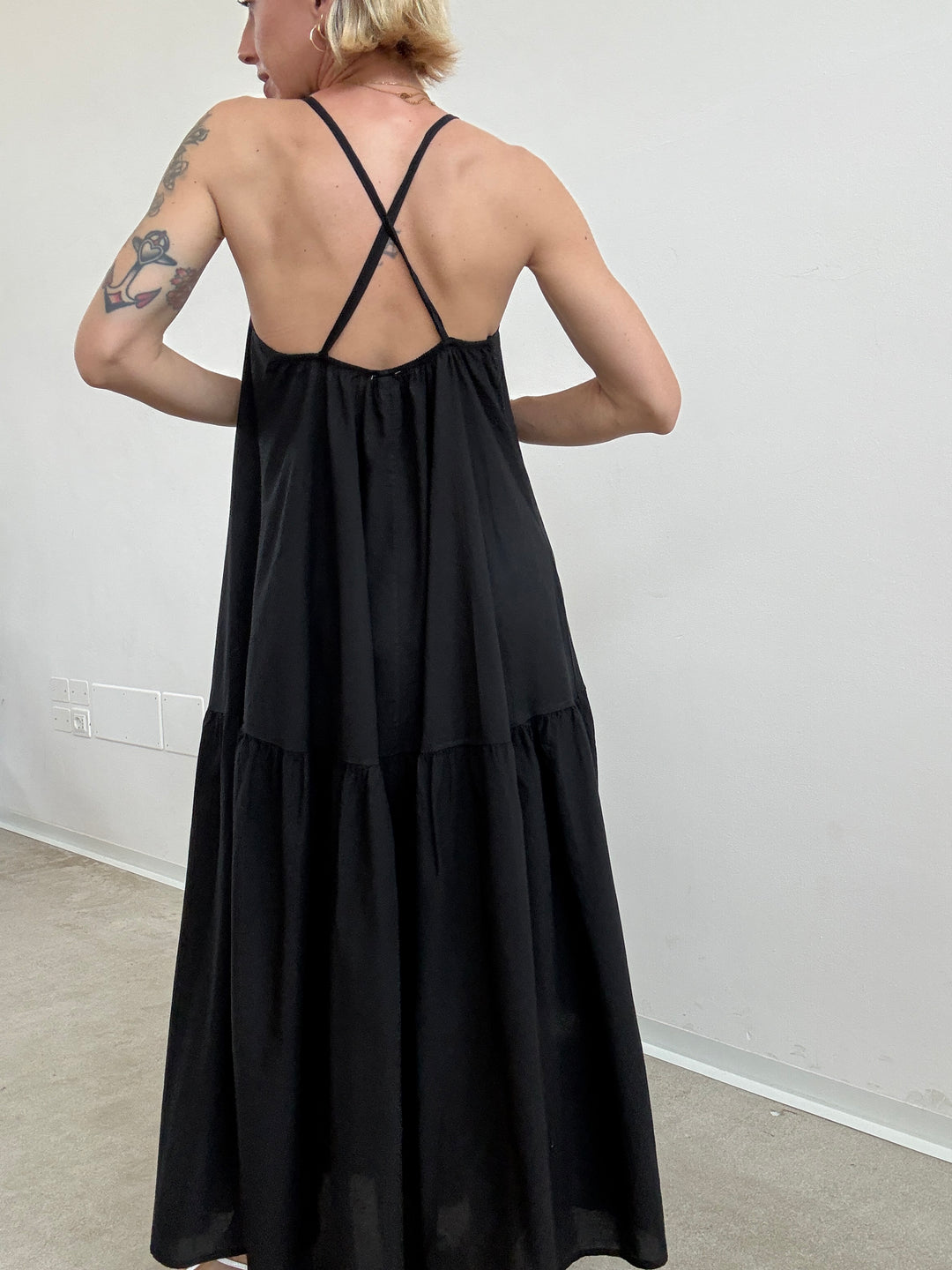 ABITO DARIA INCROCIO NERO