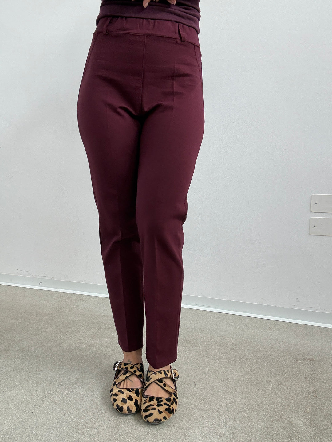 PANTA CARLOTTA STRETCH VINO