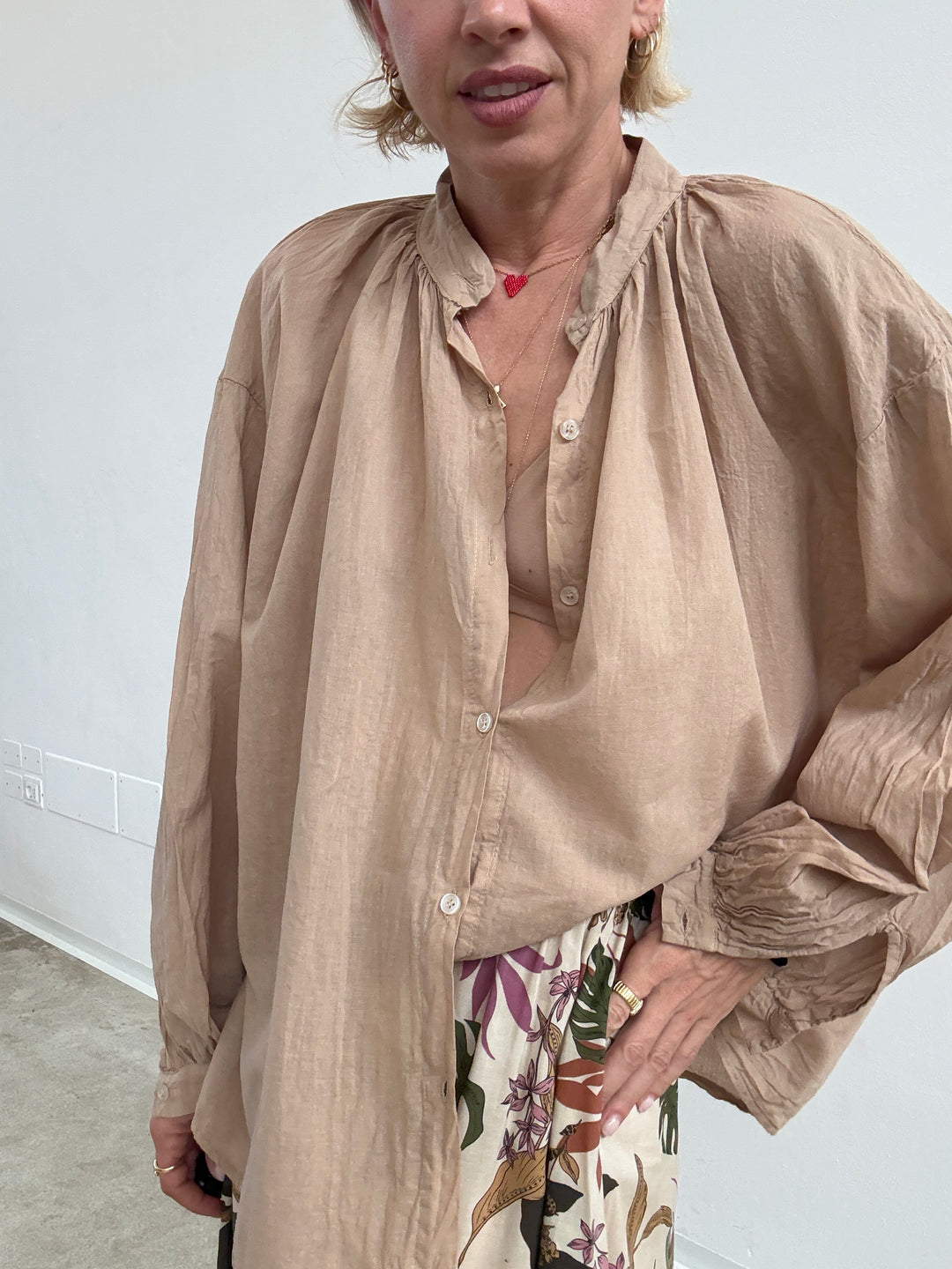 CAMICIA MUSSOLA SABBIA