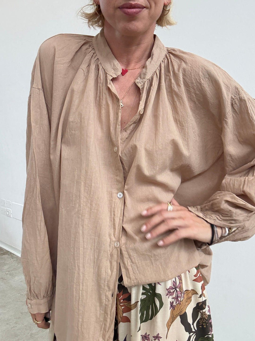 CAMICIA MUSSOLA SABBIA