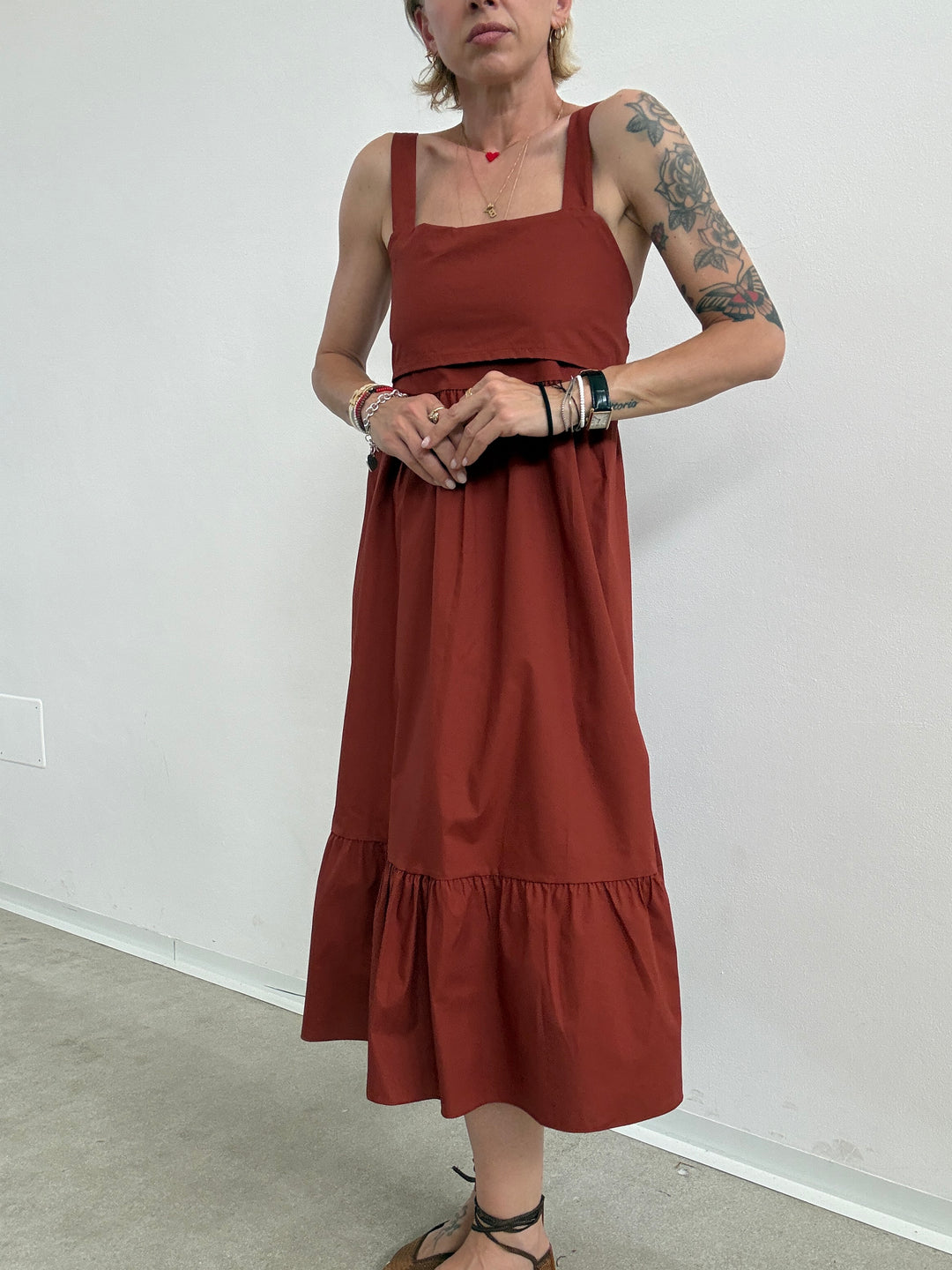 ABITO CARINA FIOCCO ROSSO COCCIO