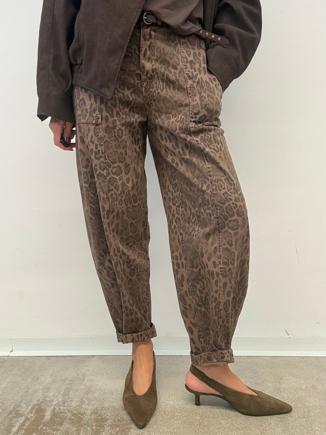 PANTA MACU MARRONE