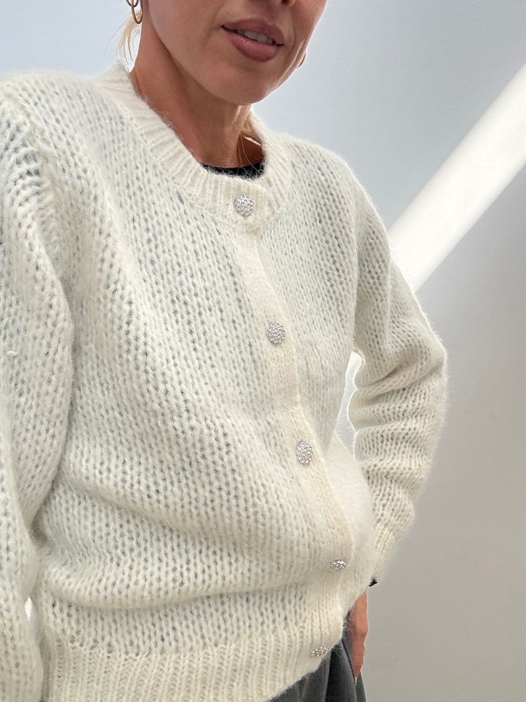 CARDIGAN BOTTONI GEMME PANNA