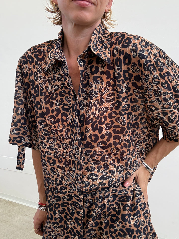 SET LEOPARD CAMEL