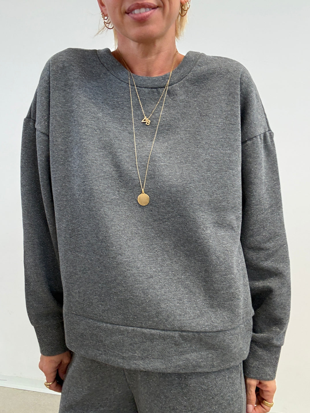 FELPA CHRISTAL MIDGREY