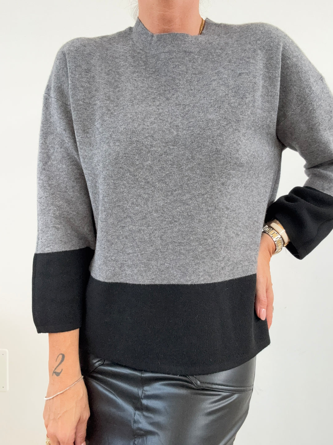 PULL BICOLORE GRIGIO/NERO