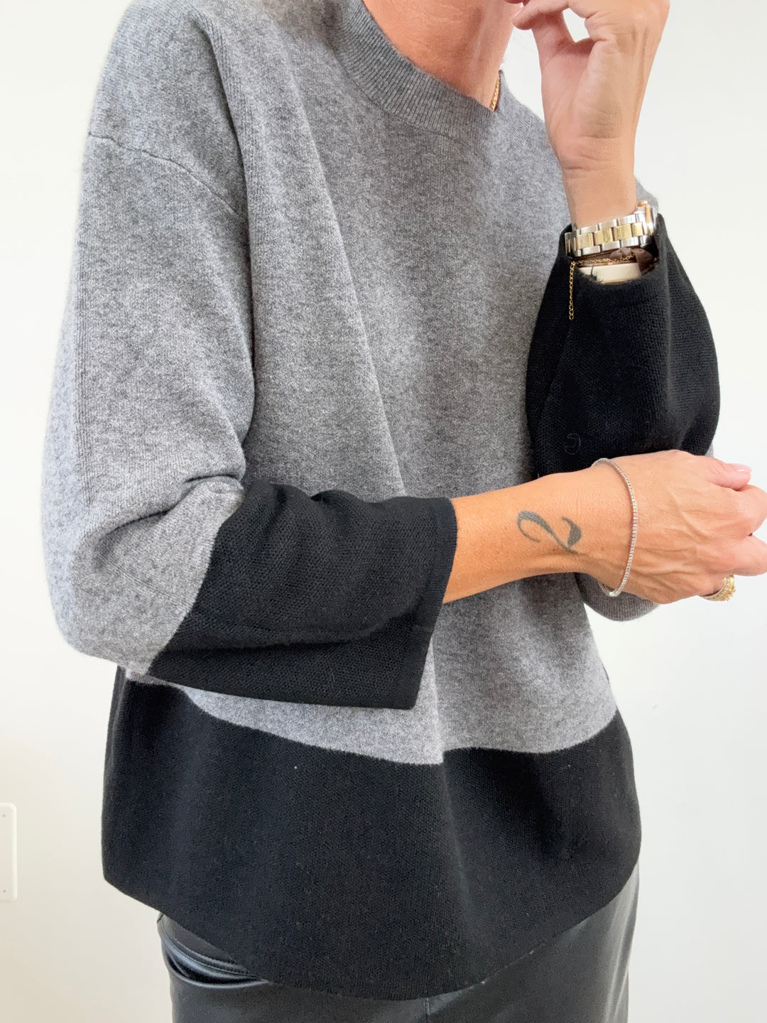 PULL BICOLORE GRIGIO/NERO