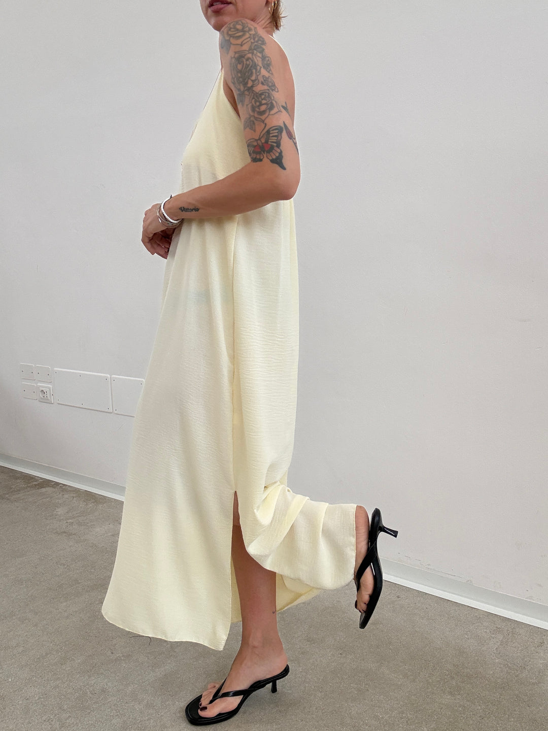 ABITO PETRA PALE YELLOW