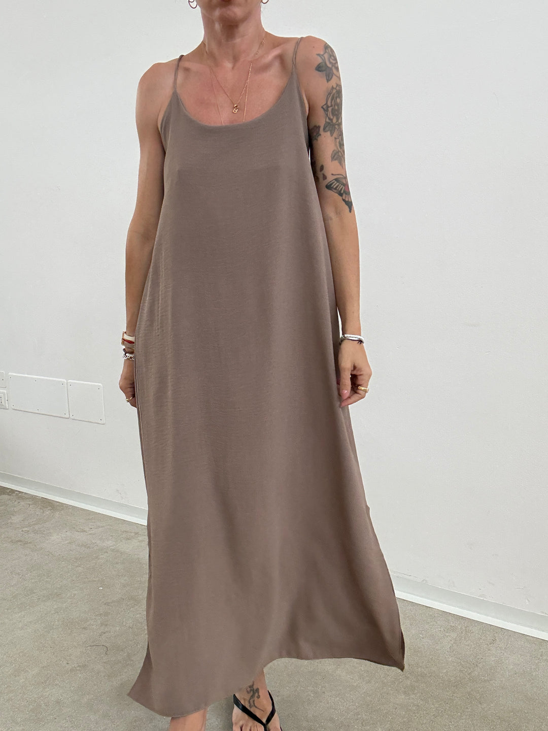 ABITO PETRA TAUPE