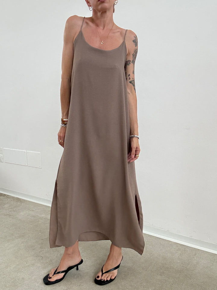 ABITO PETRA TAUPE