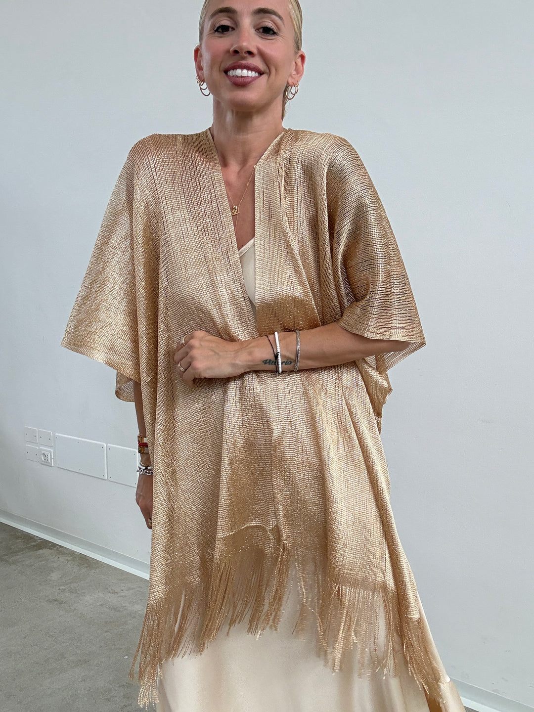 PONCHO LUREX ORO