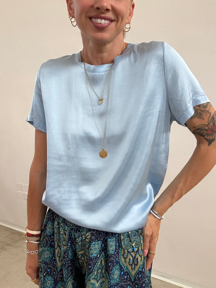 TSHIRT BETTA SATIN CELESTE