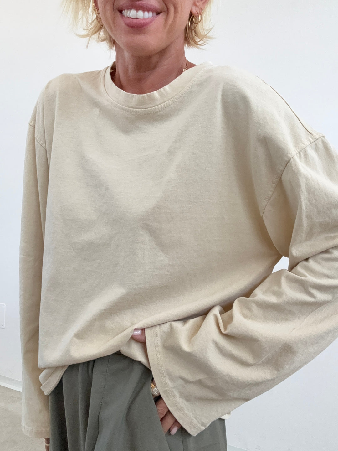 TSHIRT OVER BASIC MANICA LUNGA VANIGLIA