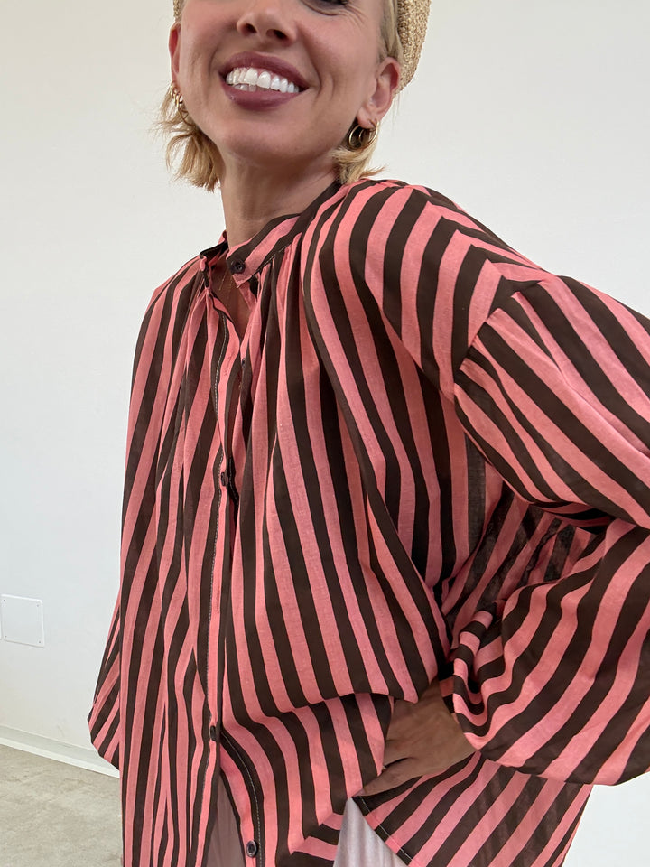 CAMICIA MUSSOLA RIGA CIOCCO/FRAGOLA