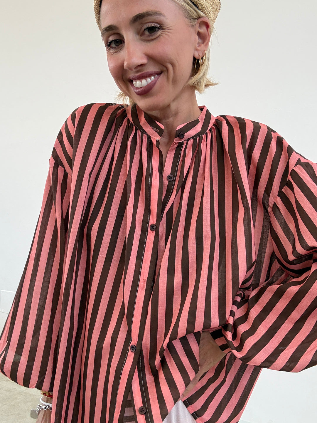 CAMICIA MUSSOLA RIGA CIOCCO/FRAGOLA