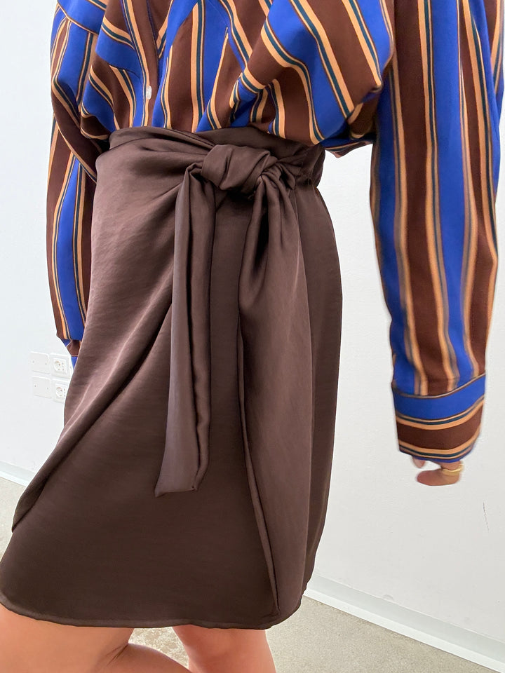 MINIGONNA PORTAFOGLIO SATIN CIOCCO