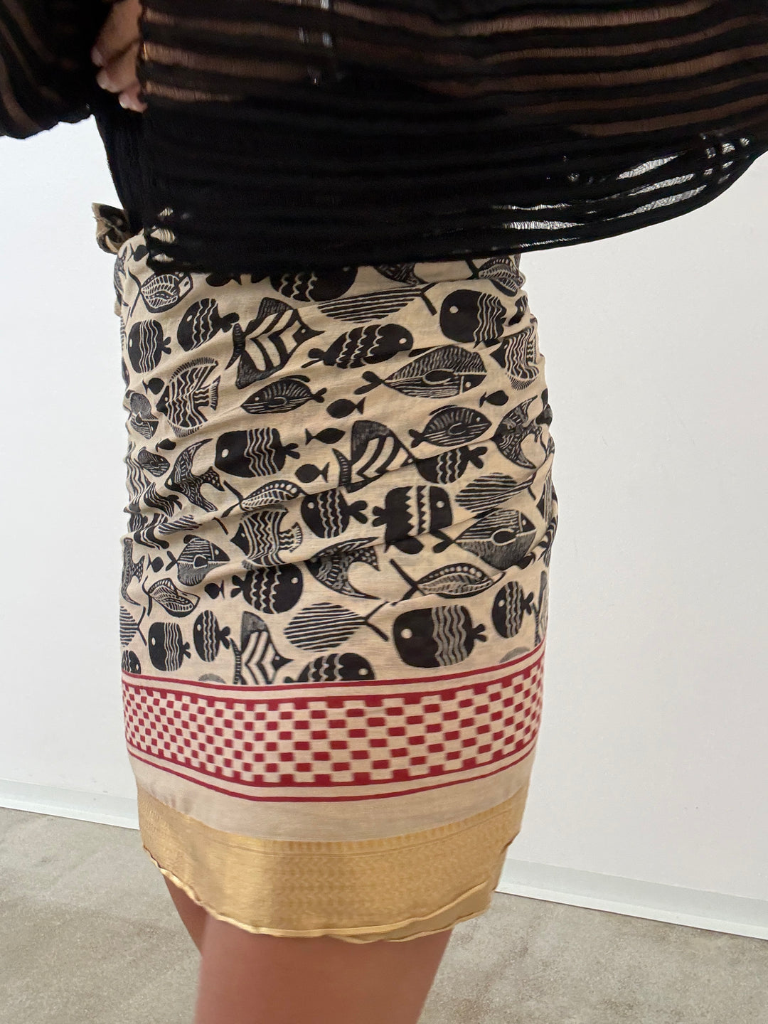 PAREO PESCI NERI