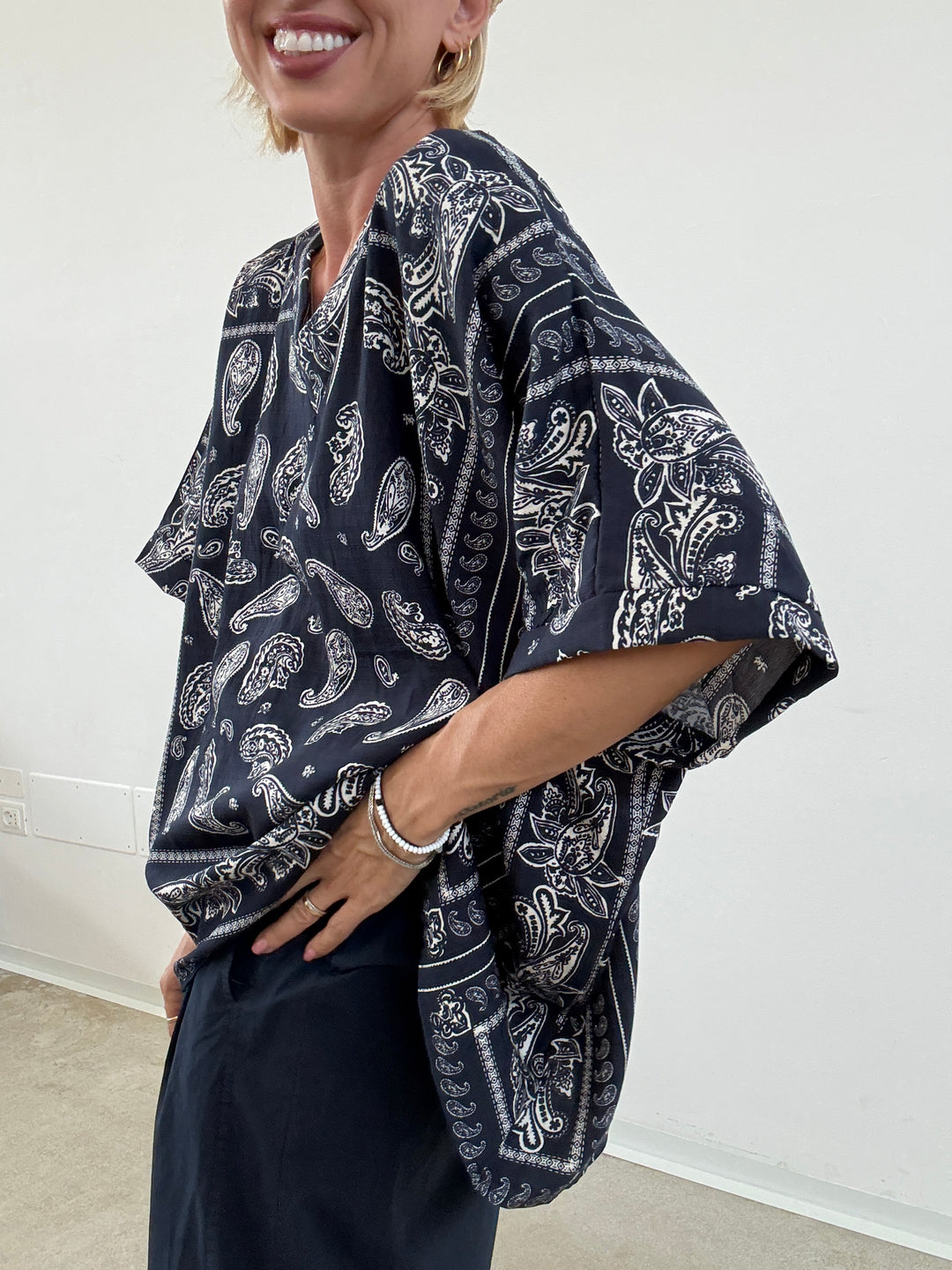 MAGLIA PAISLEY BLU