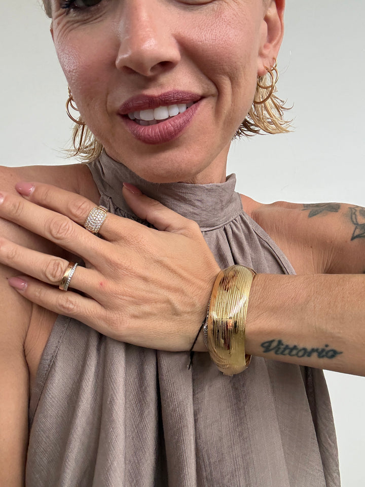BRACCIALE ORO RIGATO