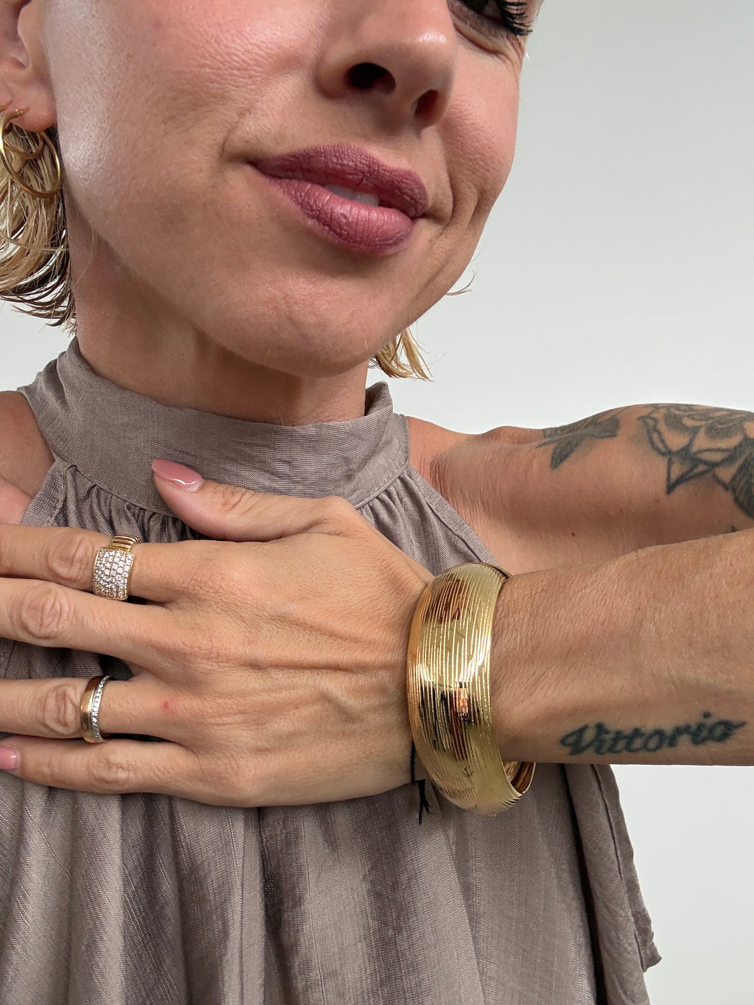 BRACCIALE ORO RIGATO
