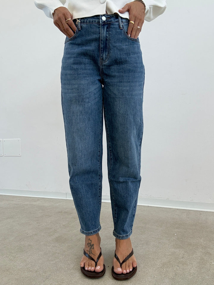 DENIM SLIM FIT MIDWASH