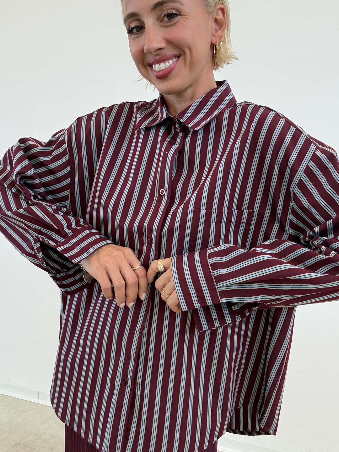 CAMICIA MANUELA RIGA BORGOGNA/CIELO