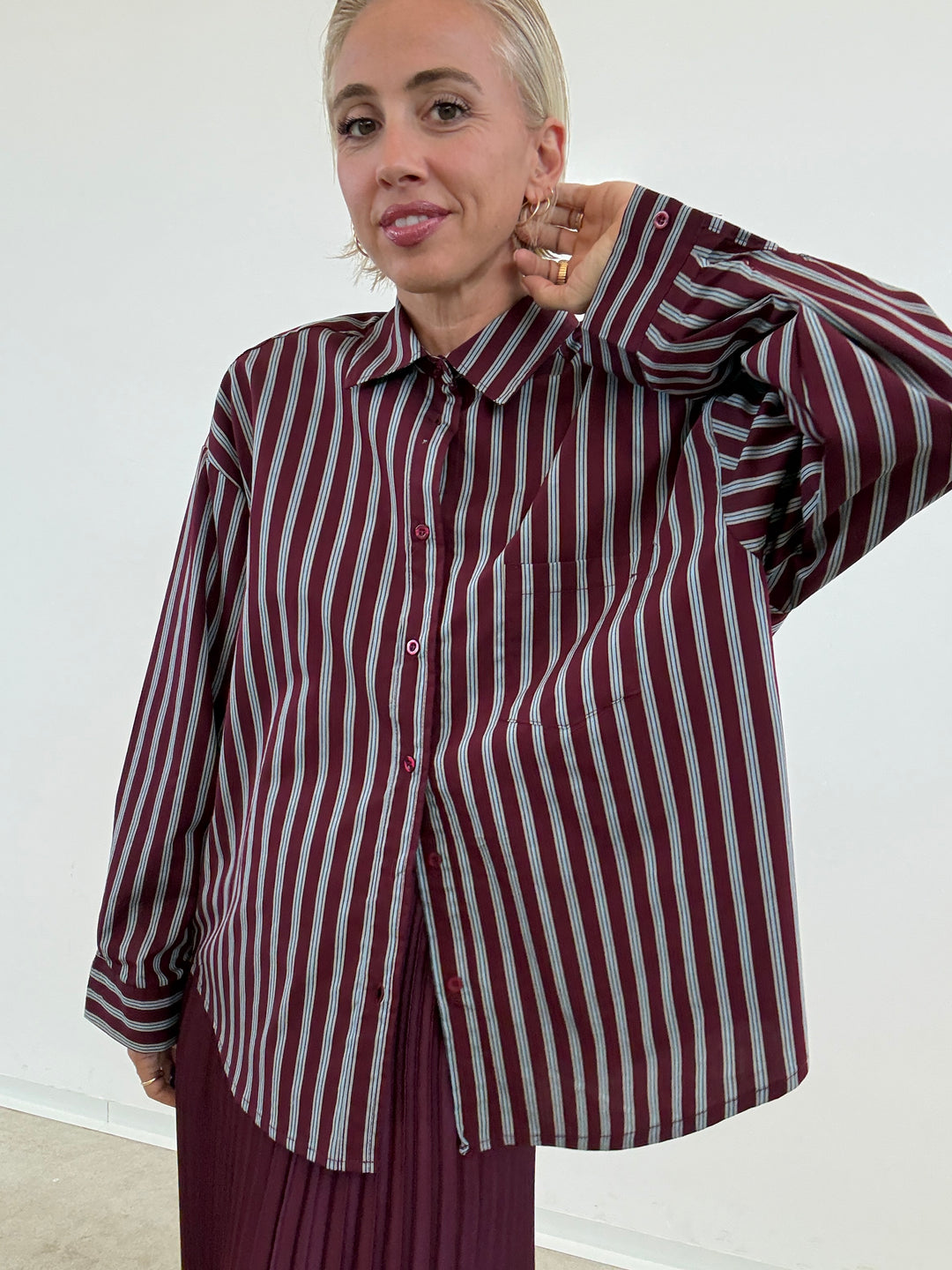 CAMICIA MANUELA RIGA BORGOGNA/CIELO