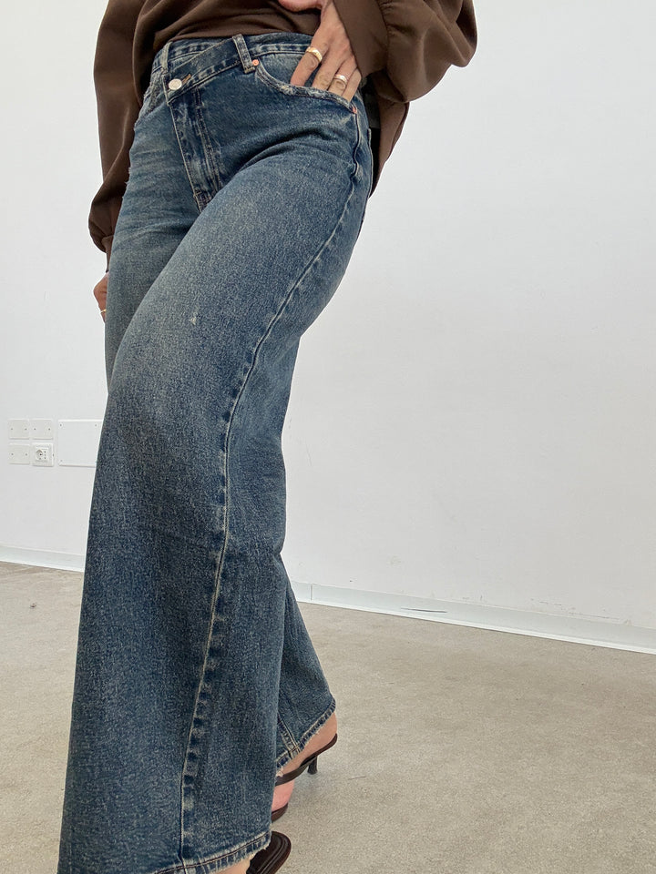 DENIM BOTTONE TRASVERSALE SABBIATO