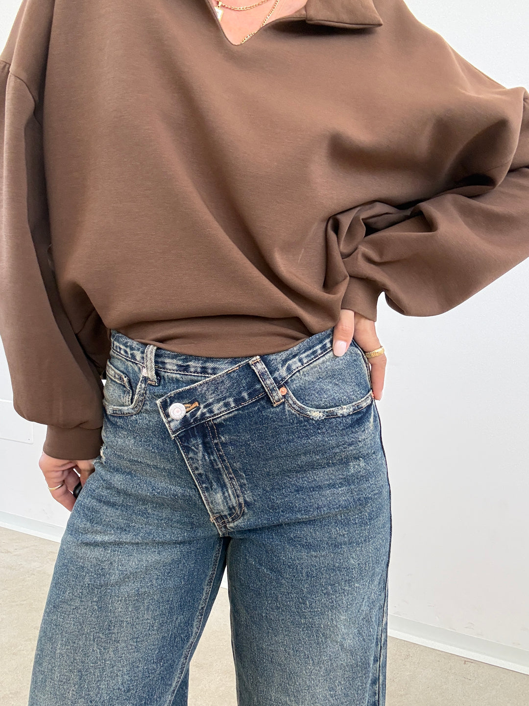 DENIM BOTTONE TRASVERSALE SABBIATO