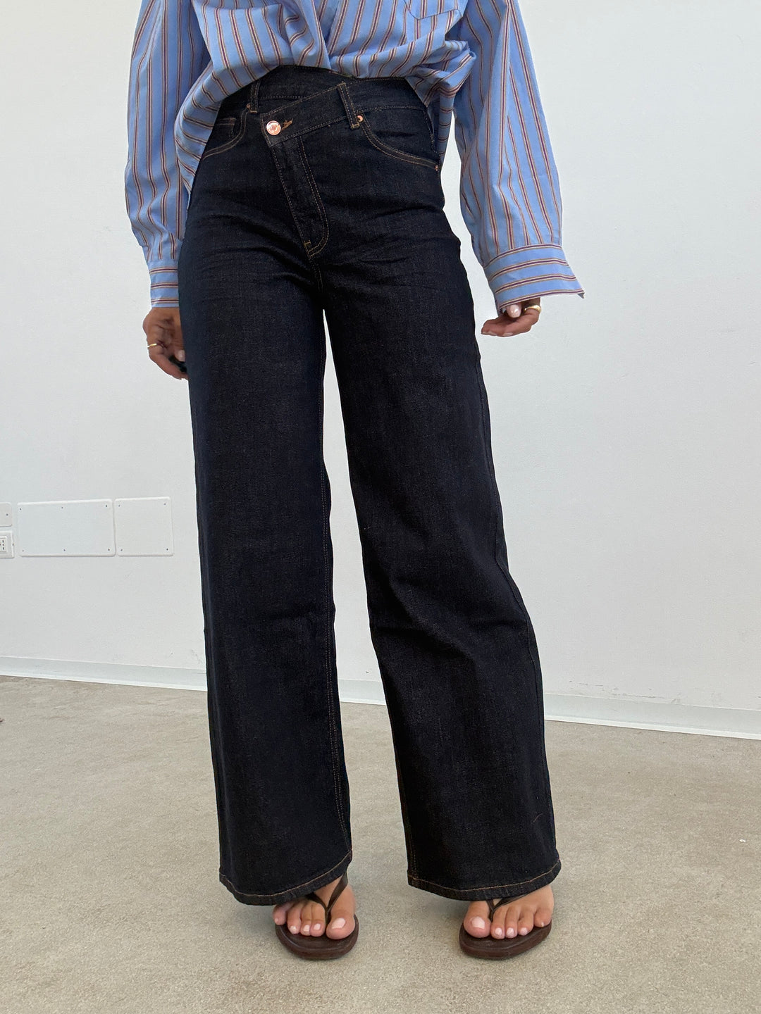 DENIM BOTTONE TRASVERSALE DARK BLUE