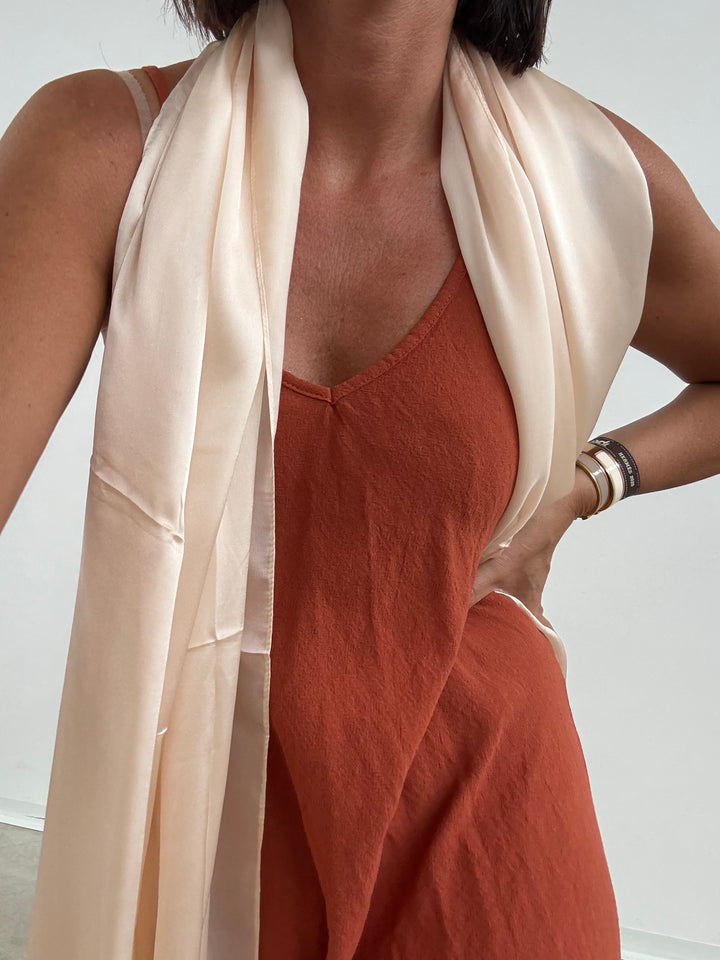 STOLA SATIN NUDE