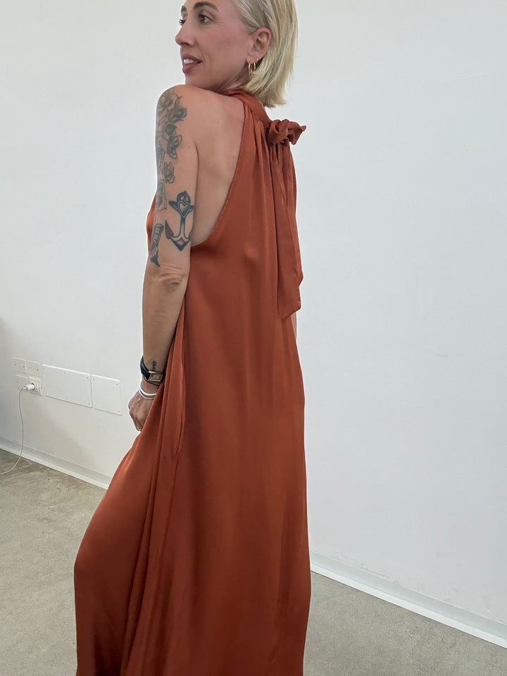 ABITO GINNY SATIN RUST