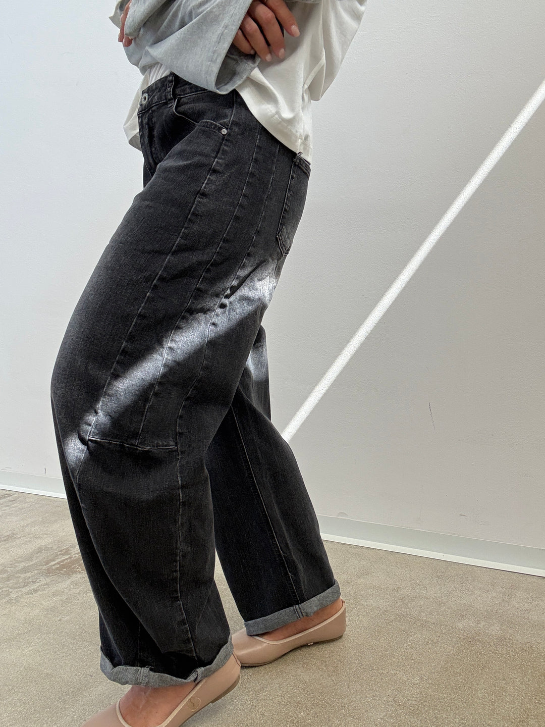 DENIM ANITA BARREL BLACK STONEWASH
