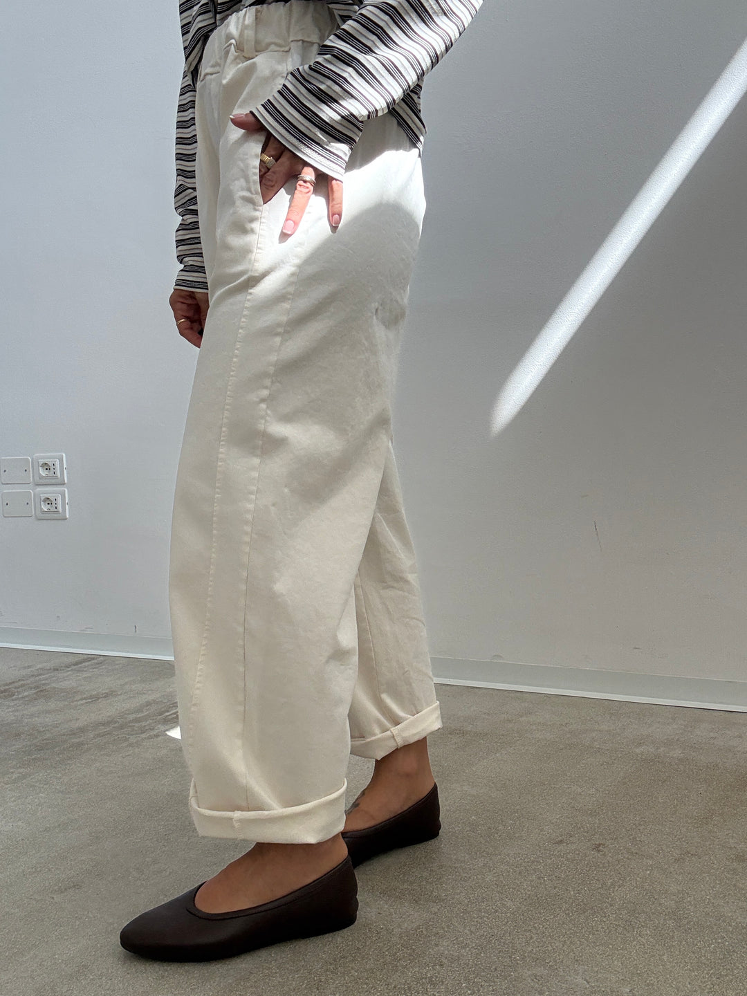 PANTALONE EMI LATTE