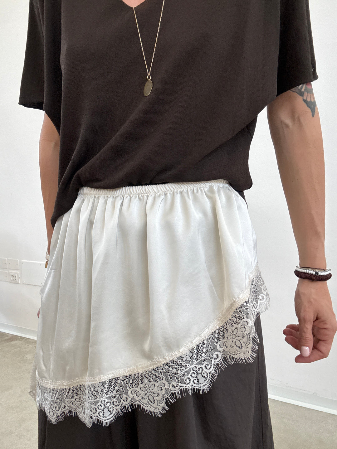 ACCESSORIO PIZZO TRASVERSALE LATTE