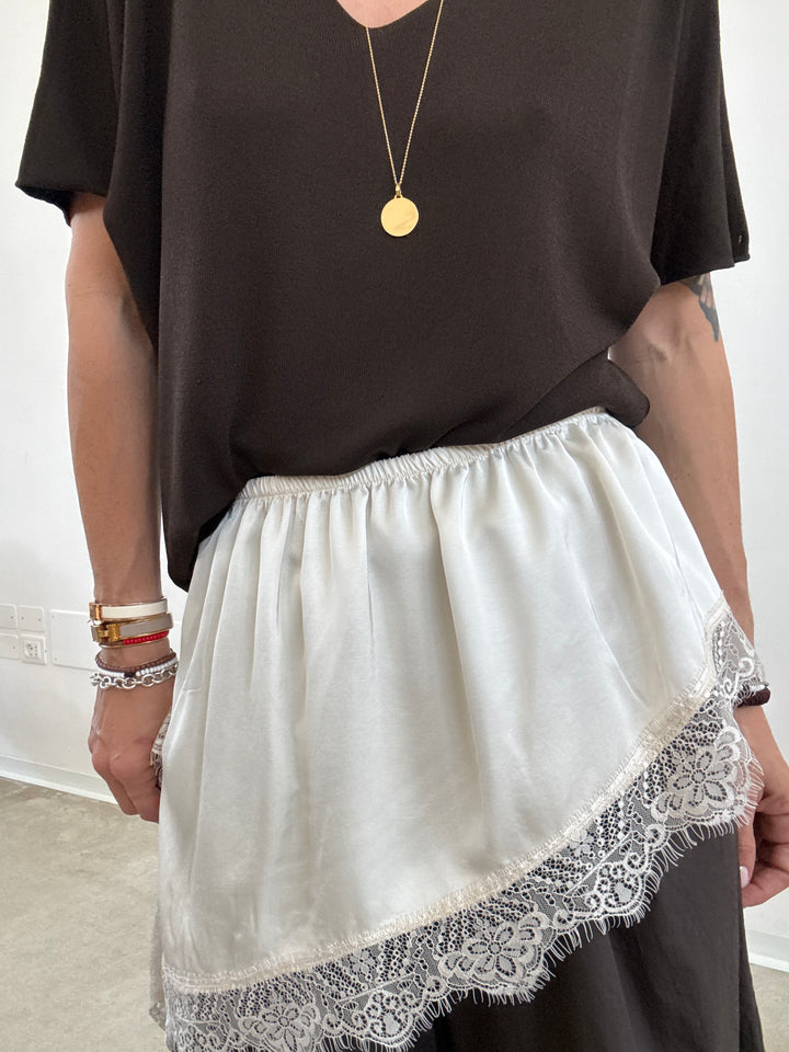 ACCESSORIO PIZZO TRASVERSALE LATTE