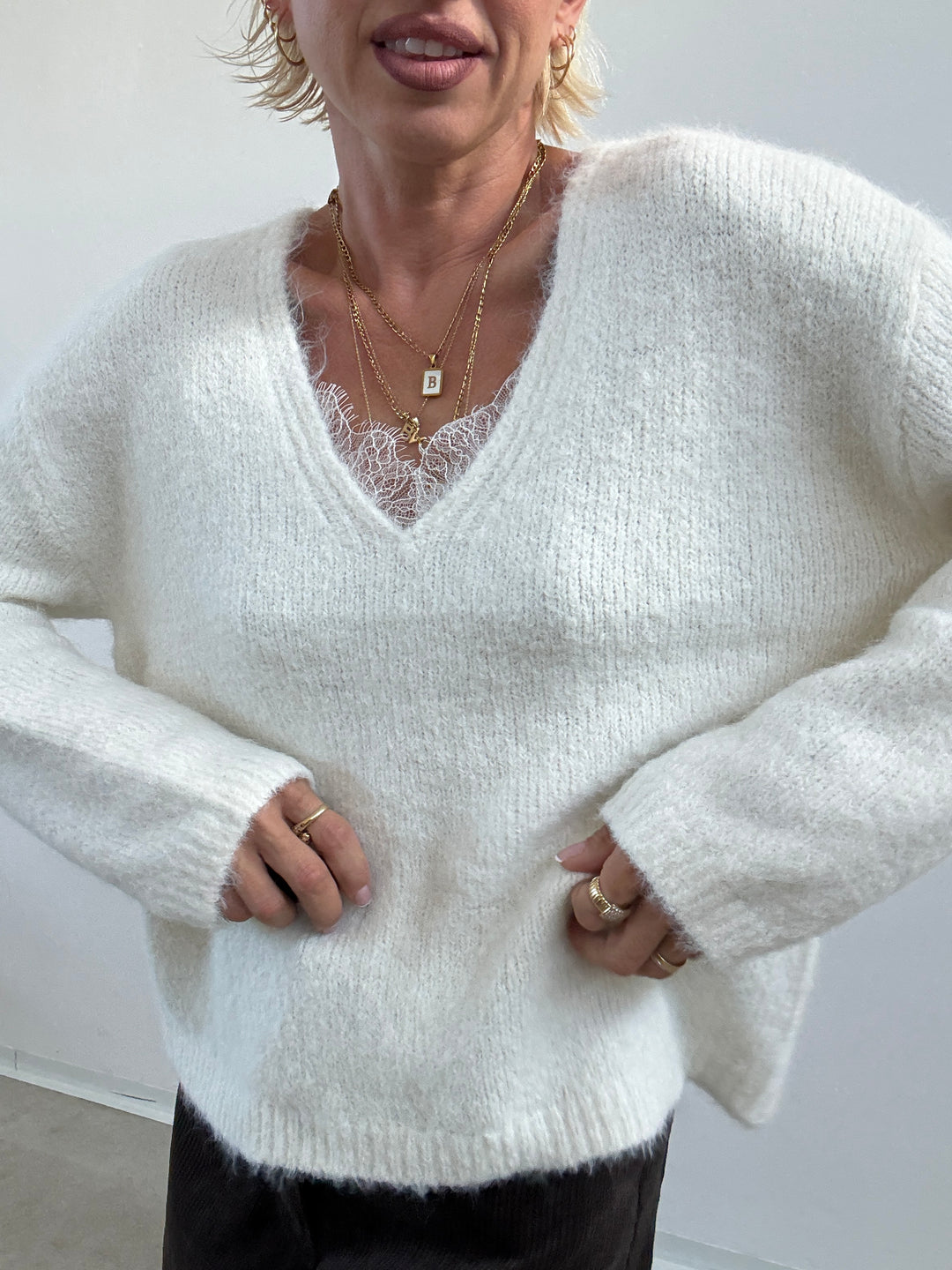 PULL SCOLLO PIZZO BIANCO