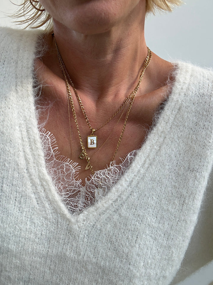 PULL SCOLLO PIZZO BIANCO