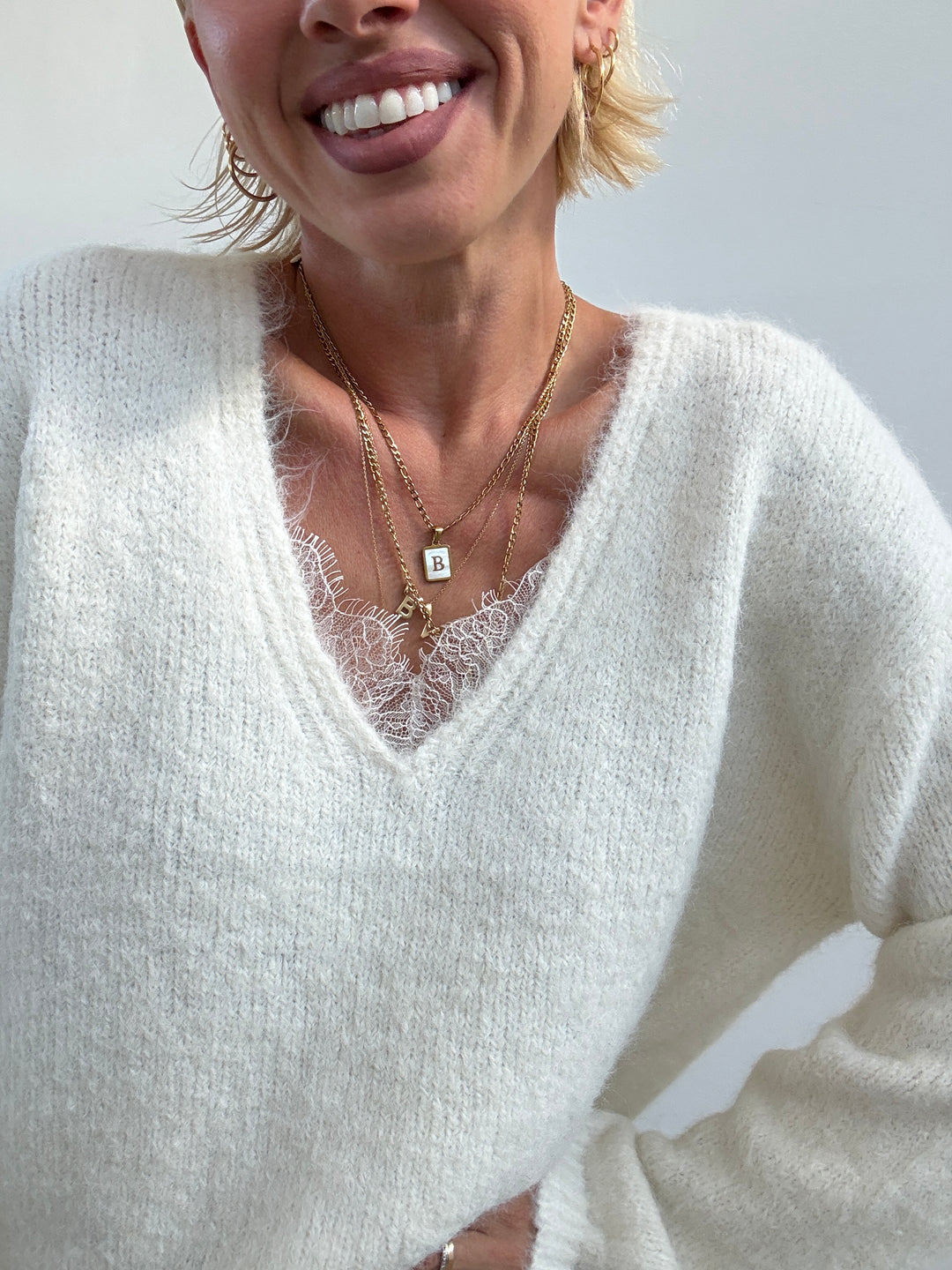 PULL SCOLLO PIZZO BIANCO