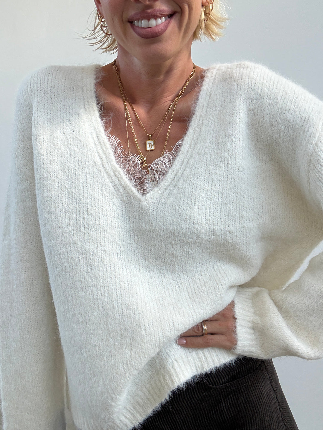 PULL SCOLLO PIZZO BIANCO