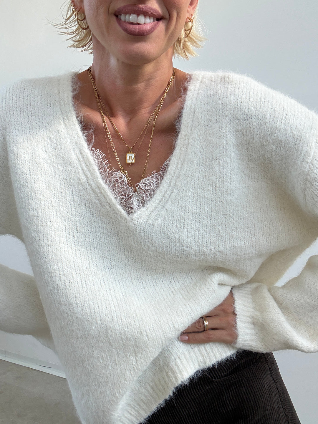 PULL SCOLLO PIZZO BIANCO