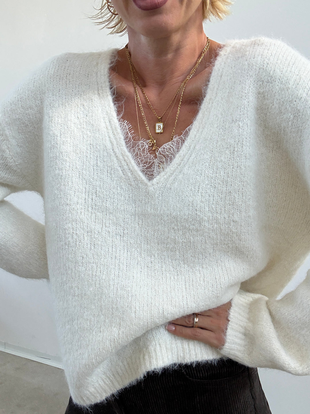 PULL SCOLLO PIZZO BIANCO