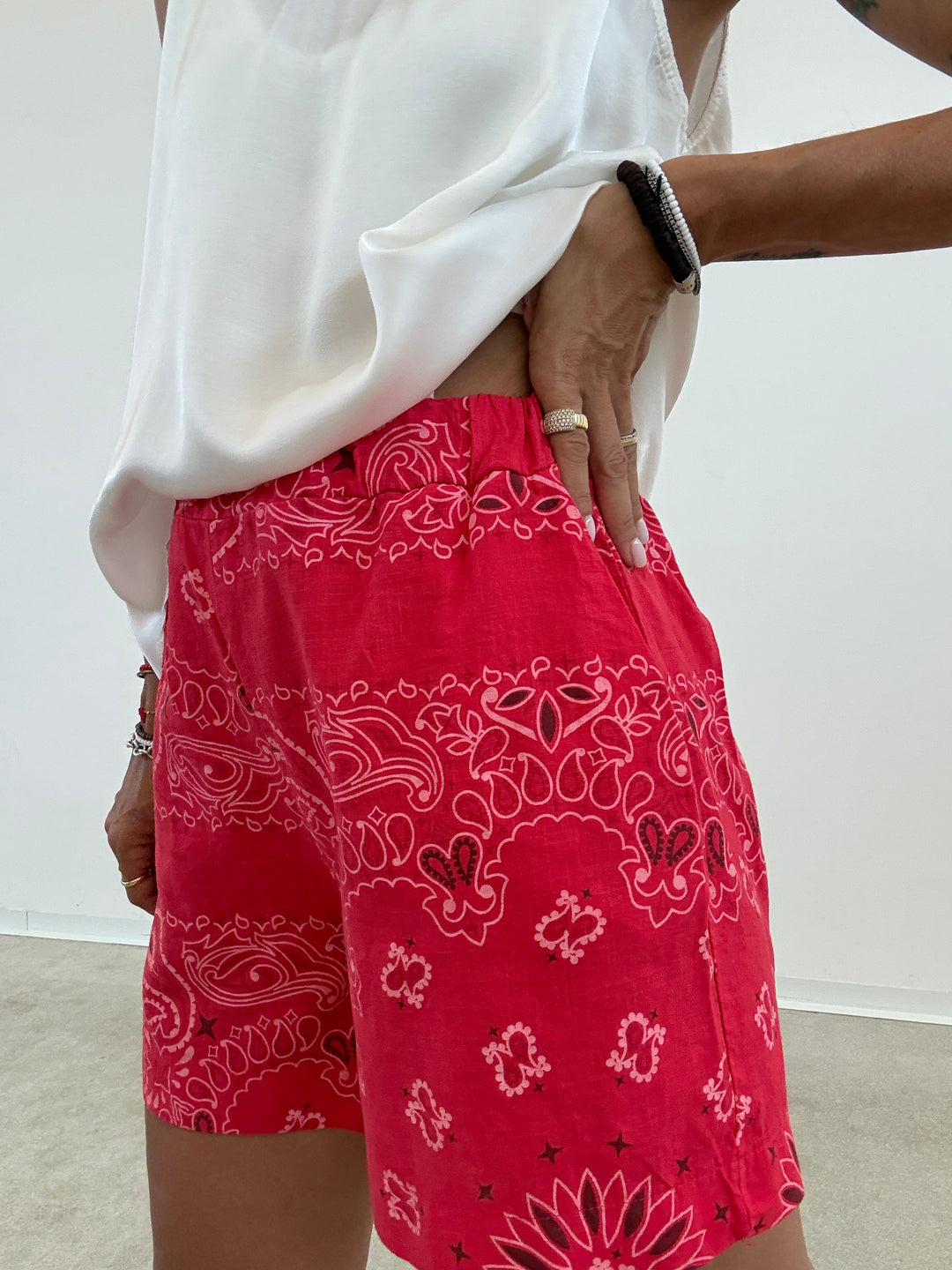 BERMUDA BANDANA LINO ROSSO