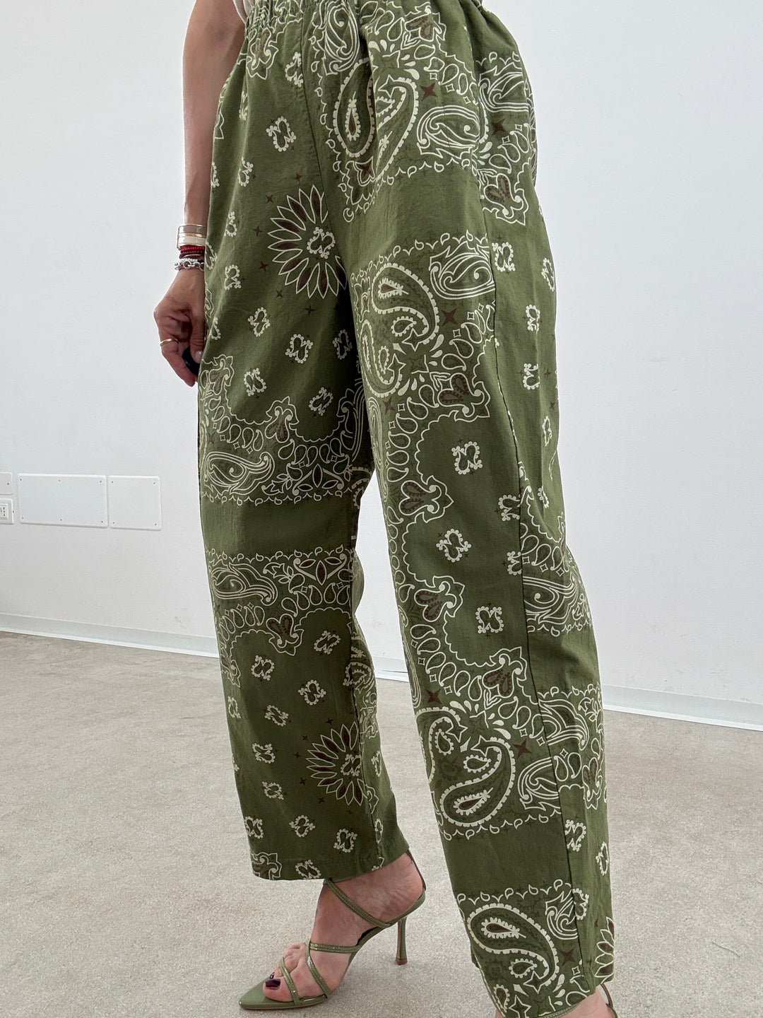 PANTA NOA BANDANA VERDE