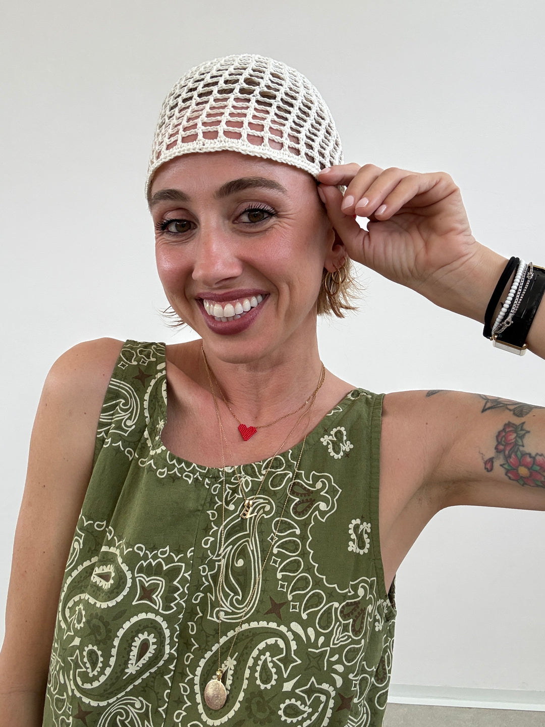 CAPPELLO UNCINETTO PANNA
