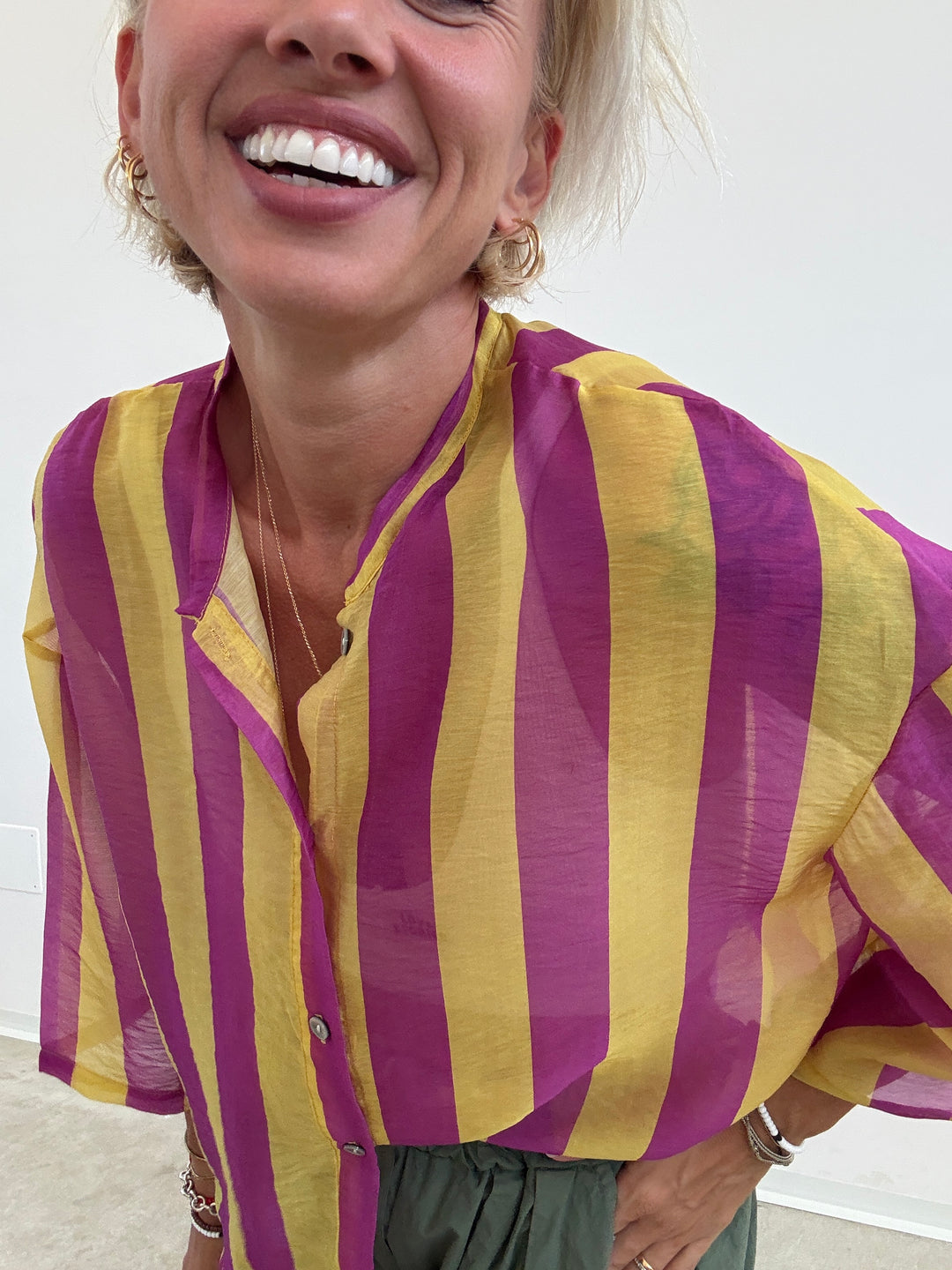 CAMICIA MANICA CORTA RIGHE CICLAMINO/GIALLO